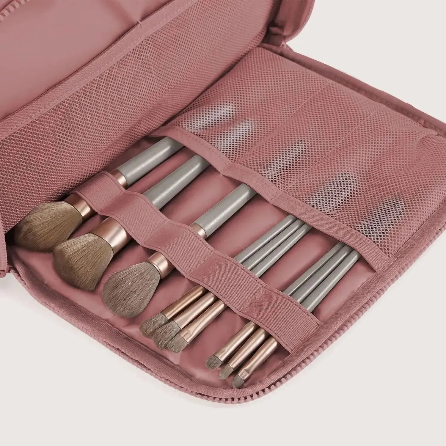 YunaWear | Cloud Duffle Toilettas