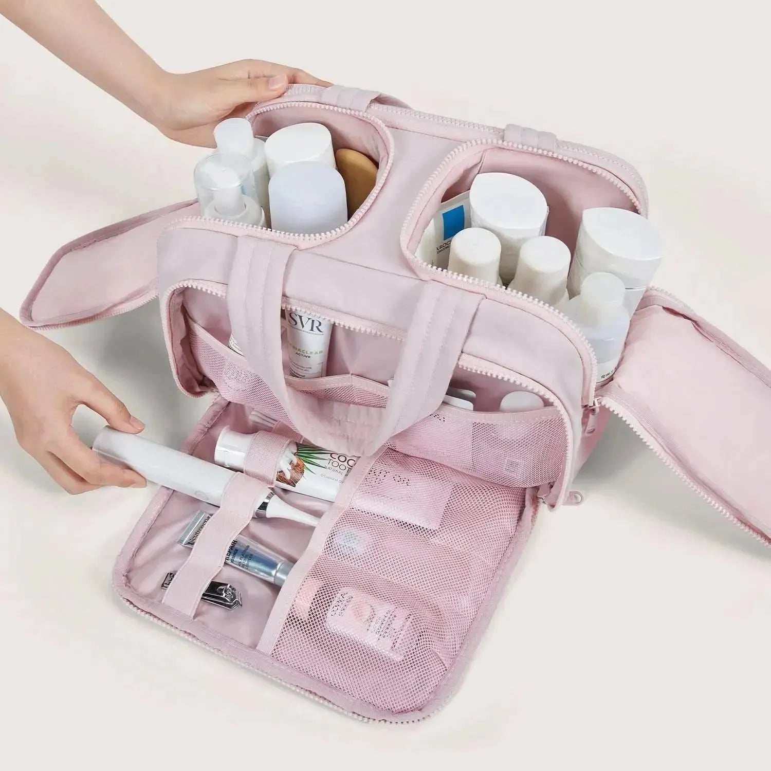 YunaWear | Cloud Duffle Toilettas