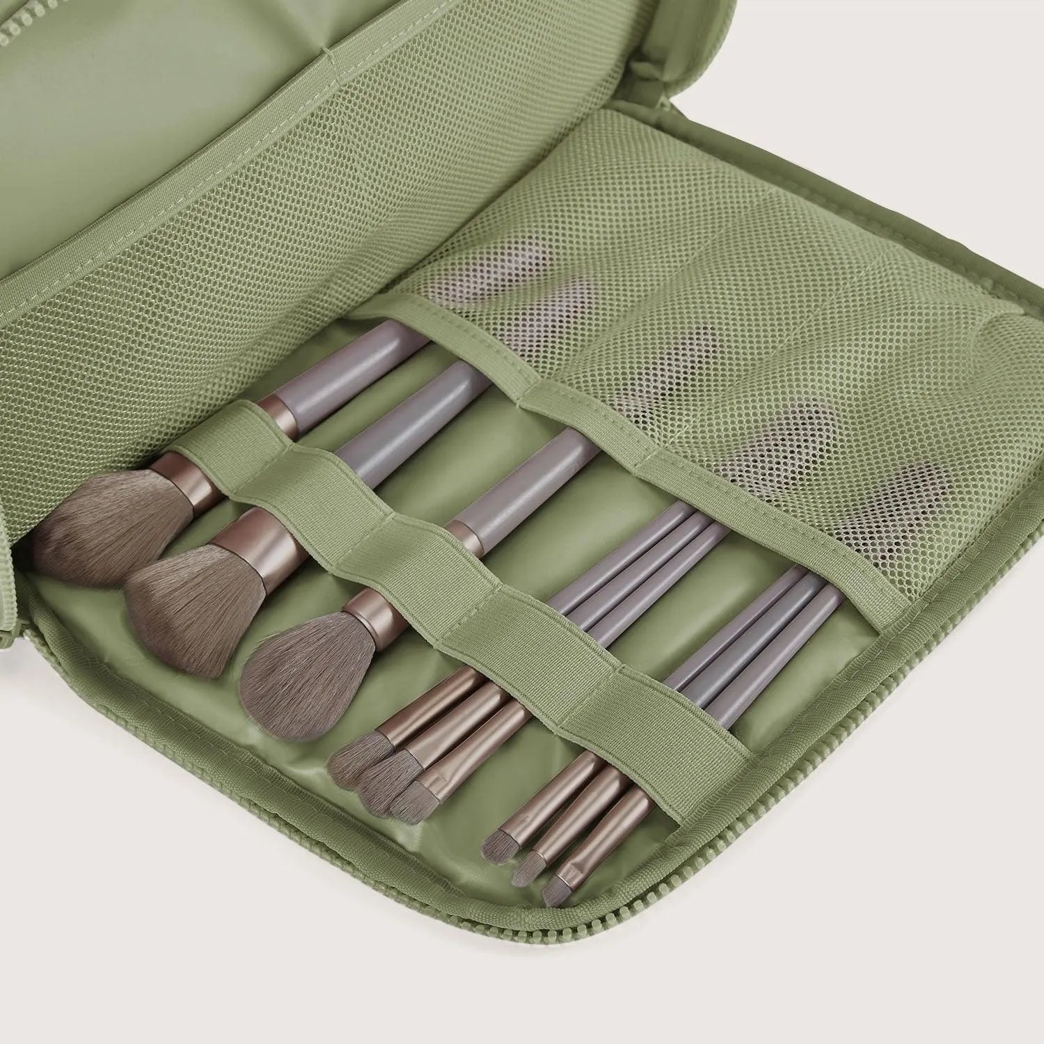 YunaWear | Cloud Duffle Toilettas