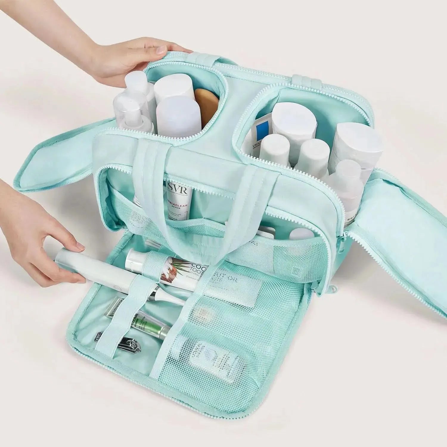 YunaWear | Cloud Duffle Toilettas