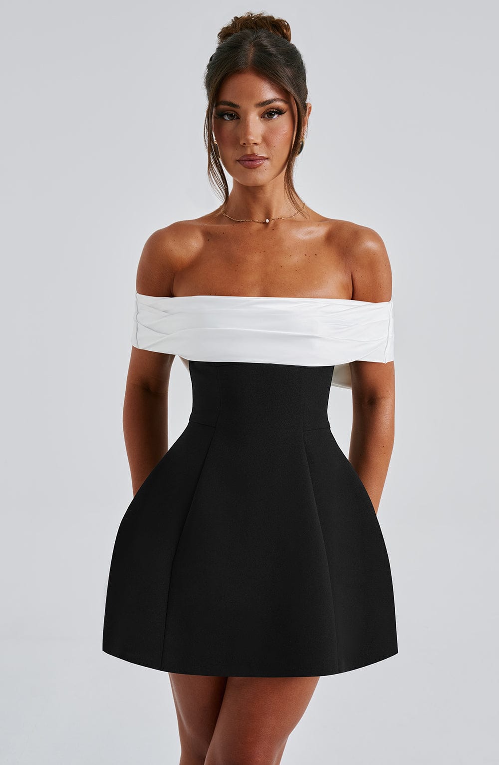 Delta Mini-Jurk - Zwart/Wit
